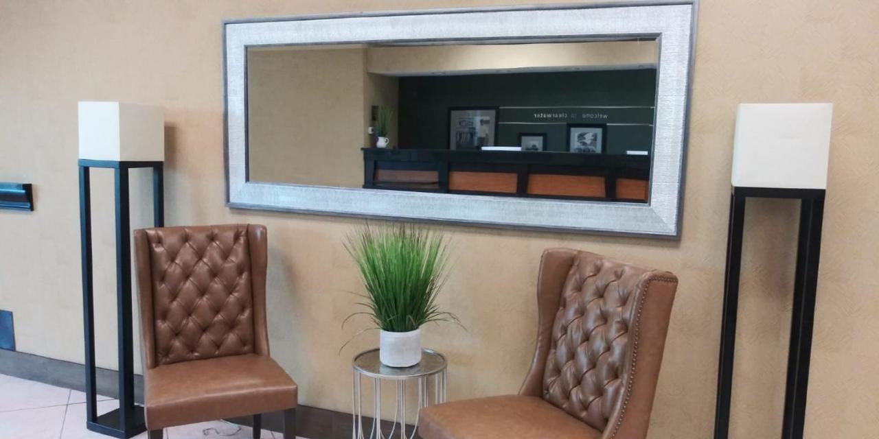 Surestay Plus Hotel By Best Western Clearwater Central Esterno foto